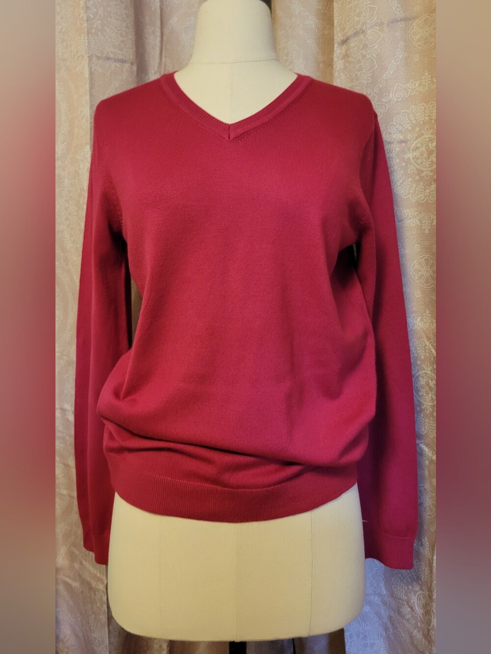 Classic V-Neck Women's Sweater in Berry